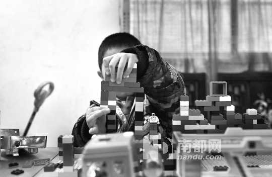 3歲童幼兒園歸來(lái)陰莖受傷 自稱(chēng)系老師用針管扎傷