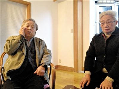 前晚，年過七旬的劉光嘉及妻子向記者講述強拆經(jīng)過。